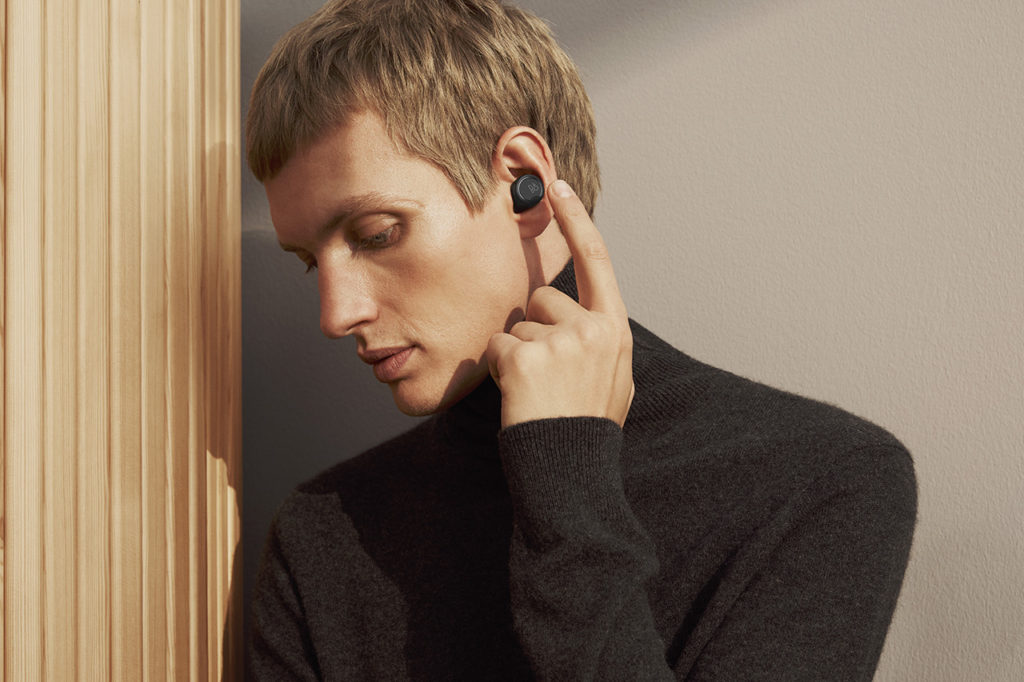 Bang & Olufsen yeni nesil Beoplay E8 kablosuz kulaklık