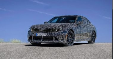 2027 BMW 3 Serisi kamuflajlı prototipin ön görünümü