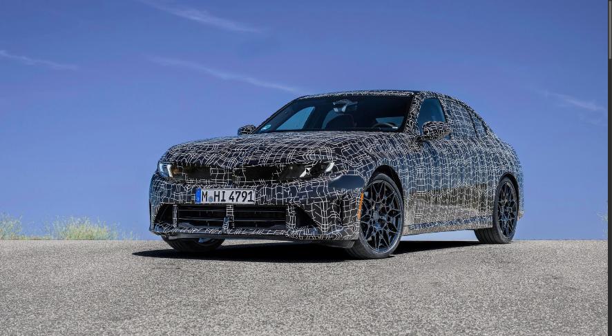 2027 BMW 3 Serisi kamuflajlı prototipin ön görünümü