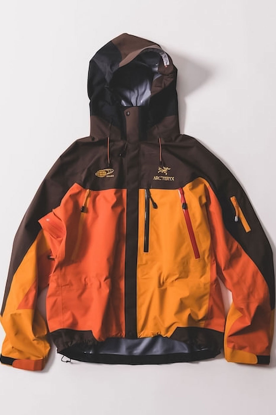 Arcteryx BEAMS THETA AR ceket, turuncu ve siyah crazy pattern