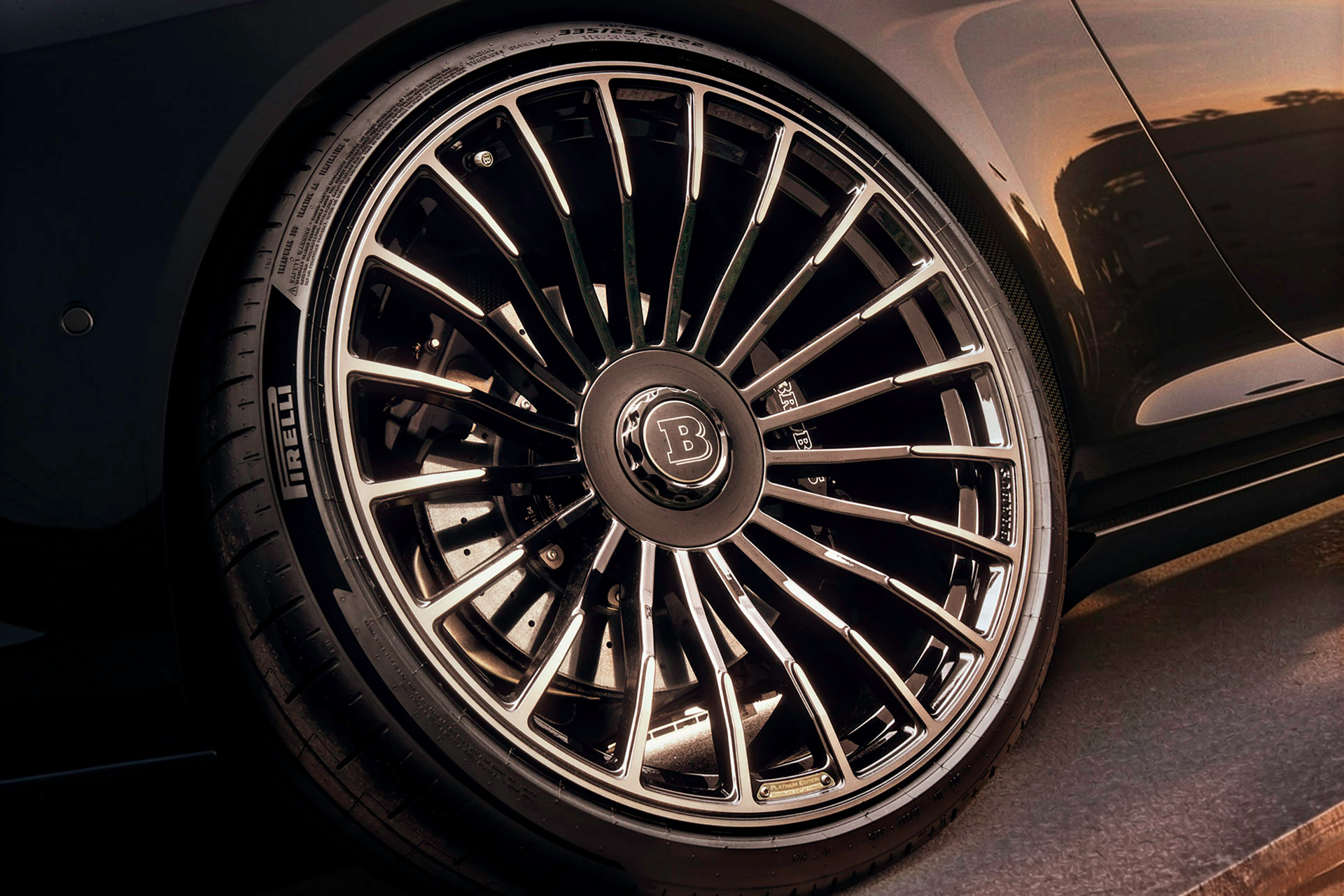 22 inç Monoblock Z-GT jant ve Pirelli P Zero lastikli BRABUS BODO CABRIOLET