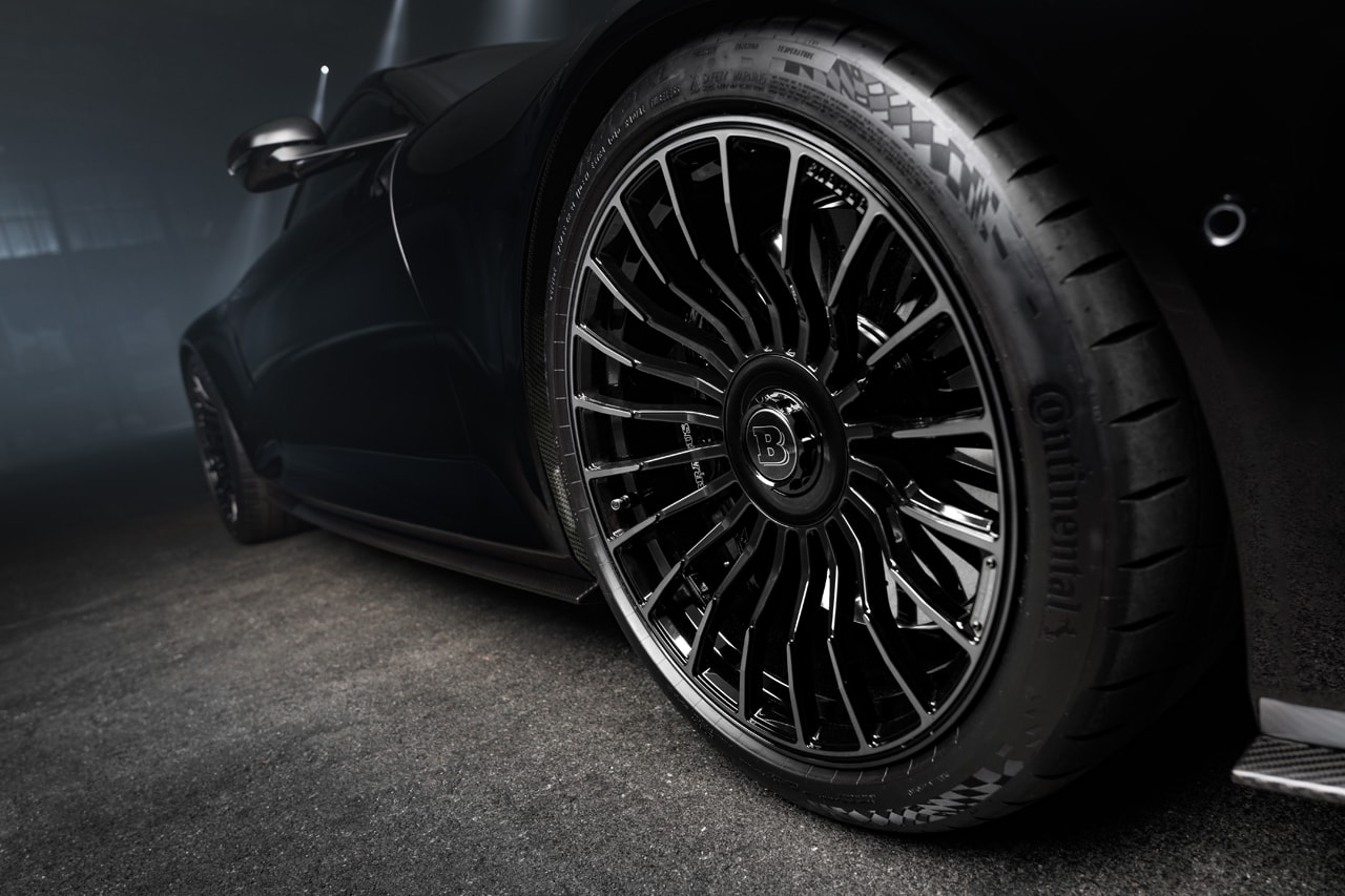 21 inç Monoblock Z-GT dövme jant ve karbon seramik fren