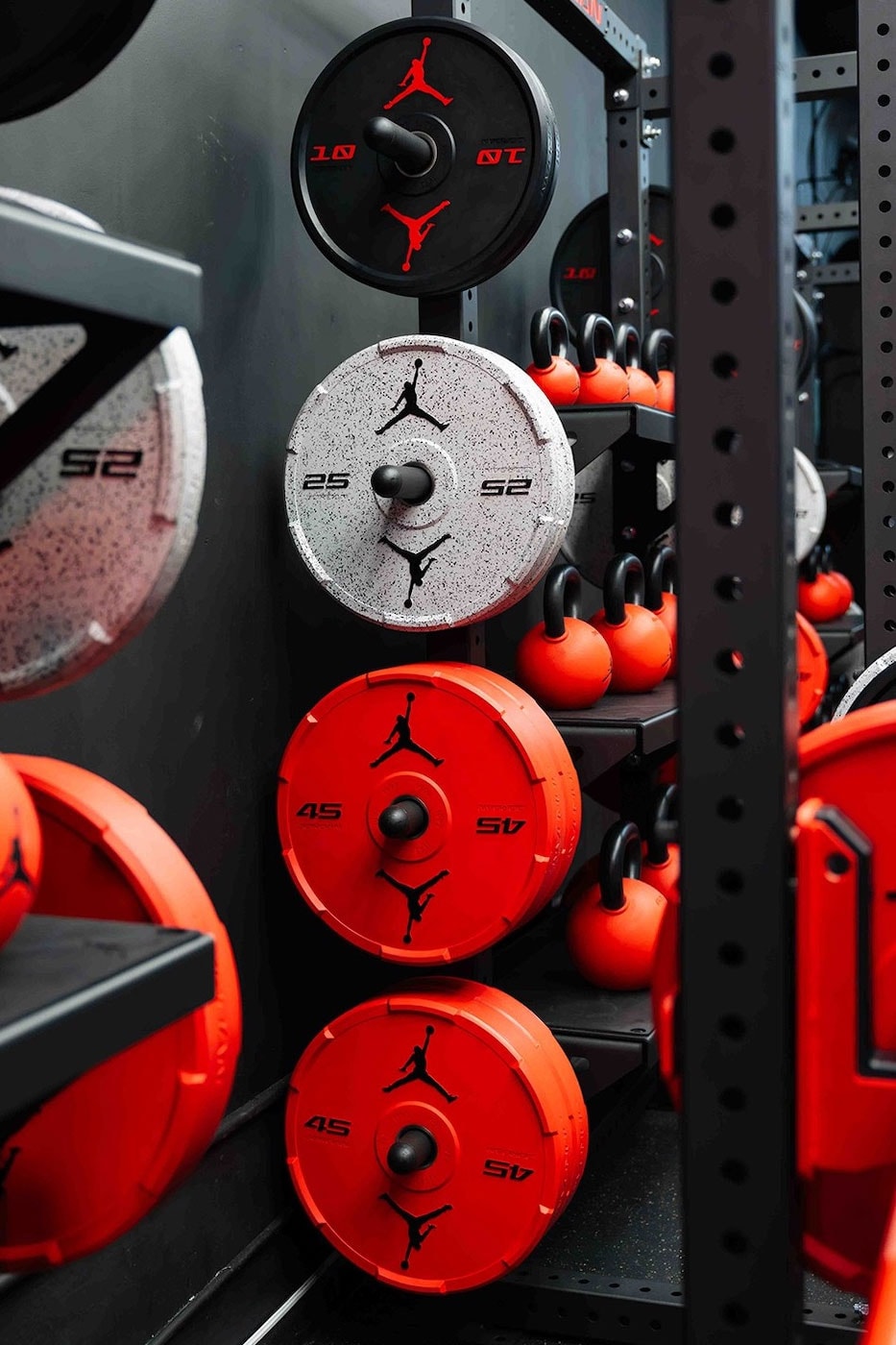 Jordan Nike Strength ağırlık ekipmanı koleksiyonu
