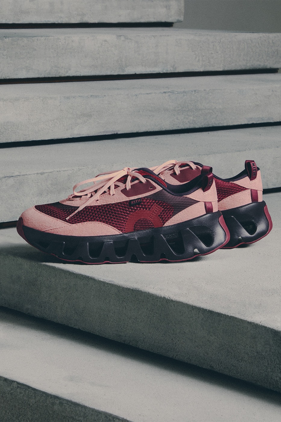 Kith On K-Tech 2 Ruby/Ox yandan