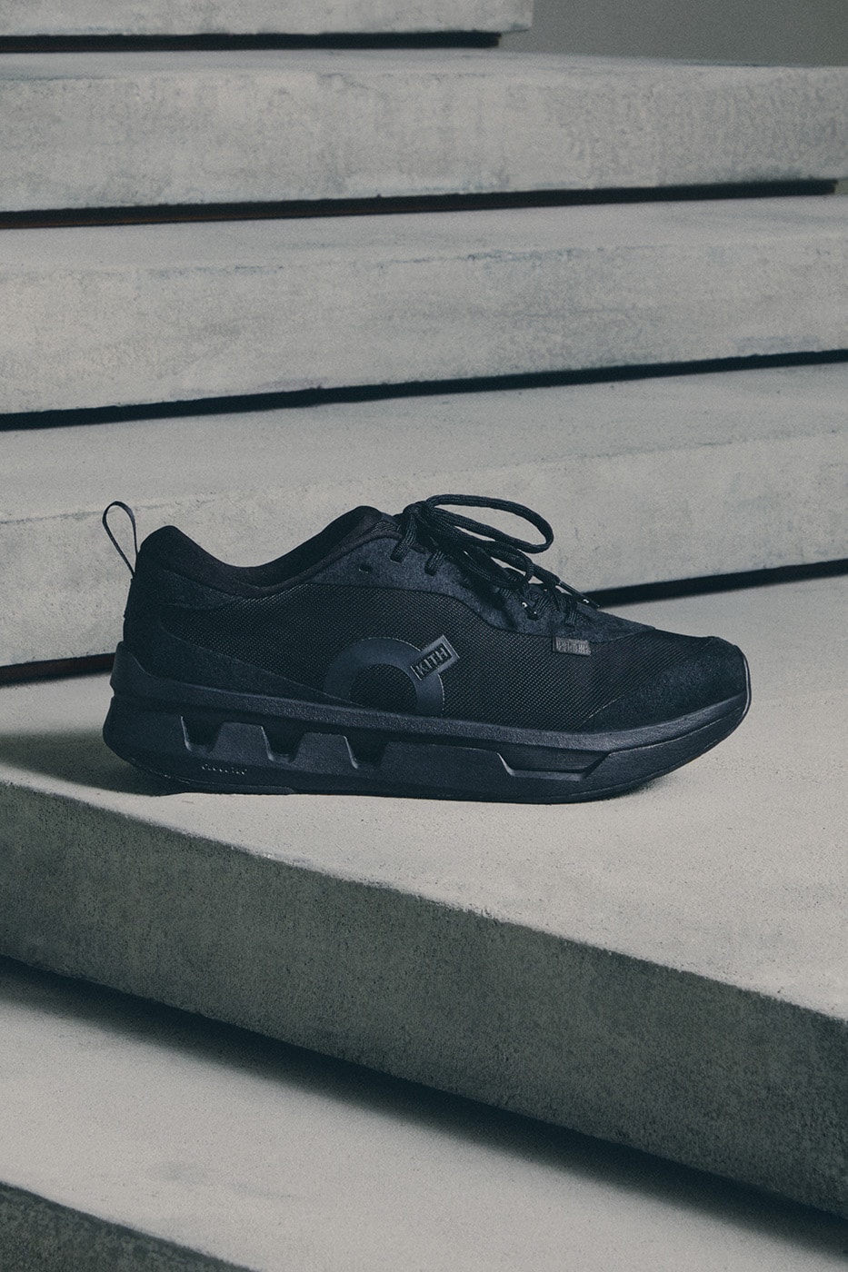 K-Tech 3 Black/Black yandan
