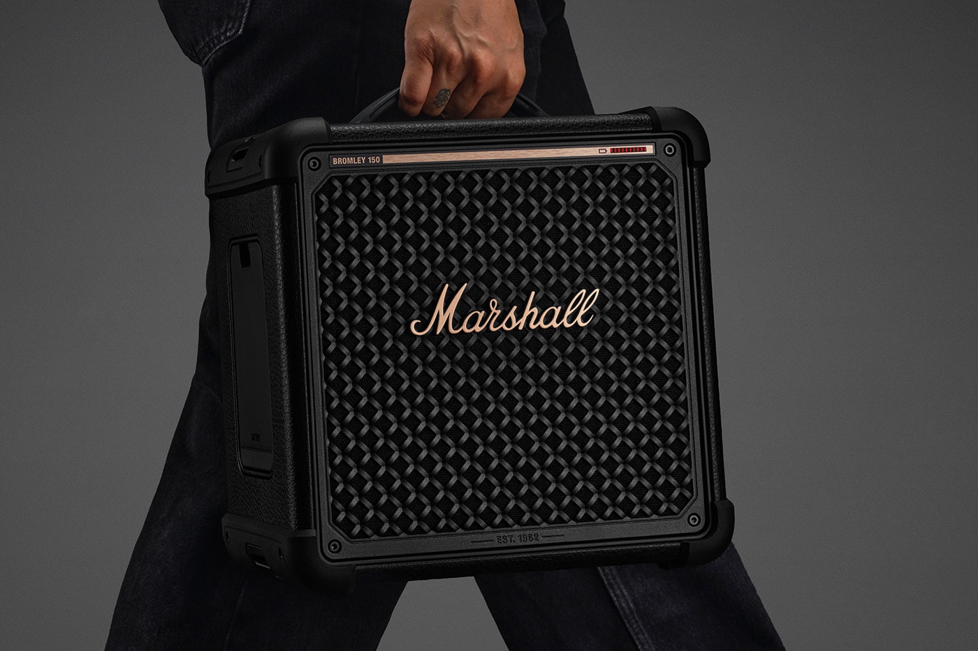Sapından taşınan Marshall Bromley 150