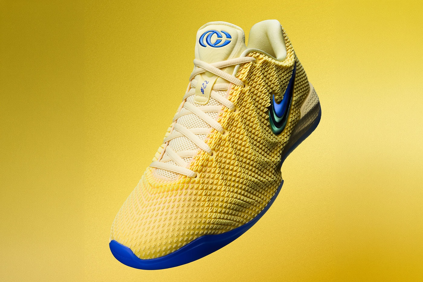 Nike Caitlin 1 giyim koleksiyonundan parçalar