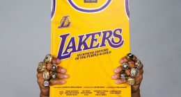 Şampiyonluk yüzükleri takılı ellerde TASCHEN Lakers kitabı
