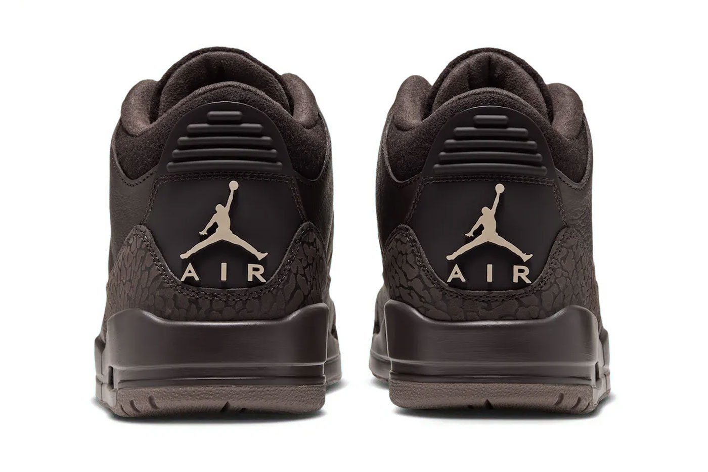 Topuktaki Jumpman logosu ve AIR yazısı