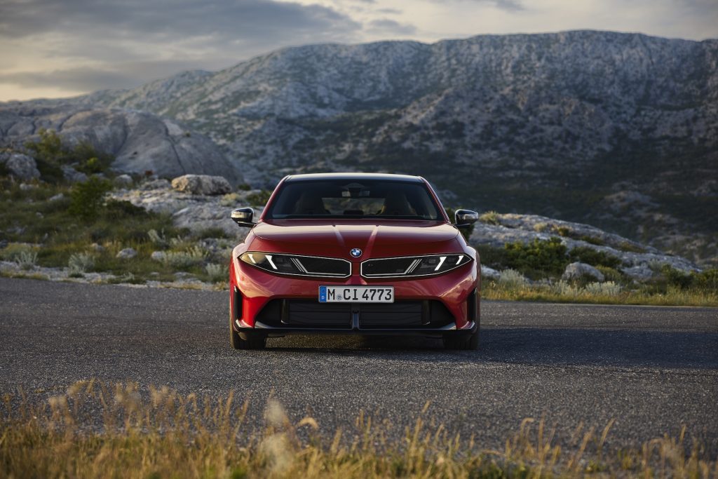 BMW 3 Serisi G50, tam önden