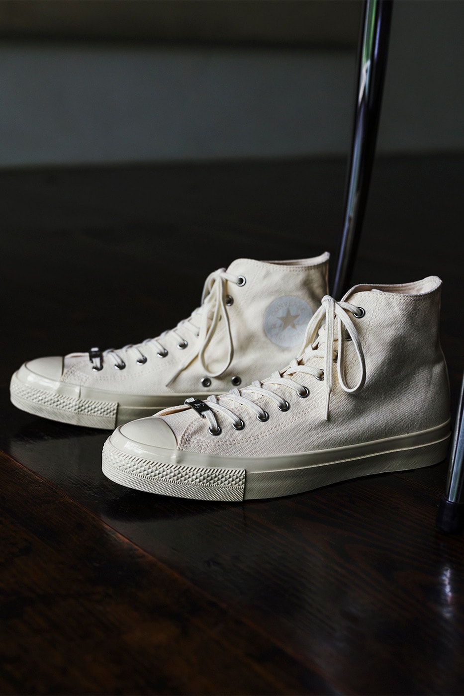 Brooks Brothers Converse All Star Aged Hi kırık beyaz yandan