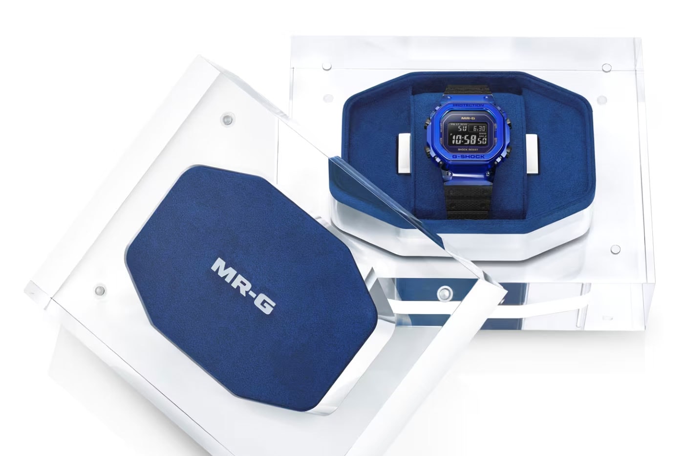 Özel kutusu içinde G-Shock saat