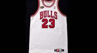 Michael Jordan forması: 1998 NBA Finalleri 3. maçta giyilen beyaz Chicago Bulls forması