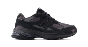 New Balance 2010 Field Green GORE-TEX modelinin yandan görünümü
