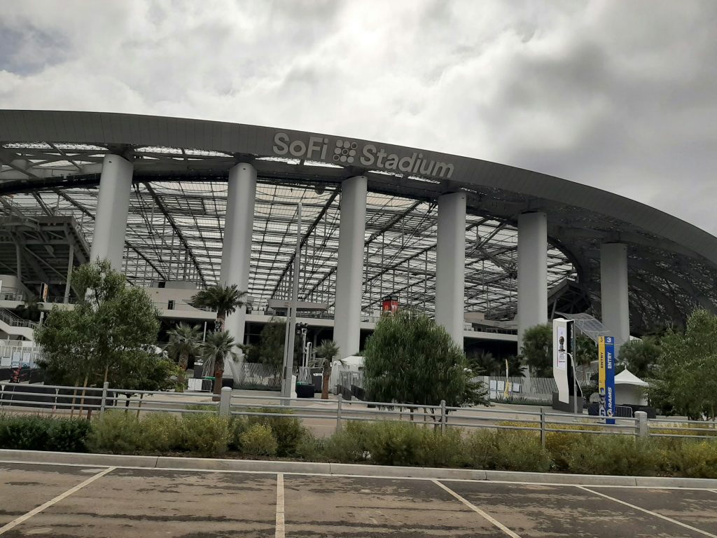 Los Angeles'taki SoFi Stadium'un dış cephesi